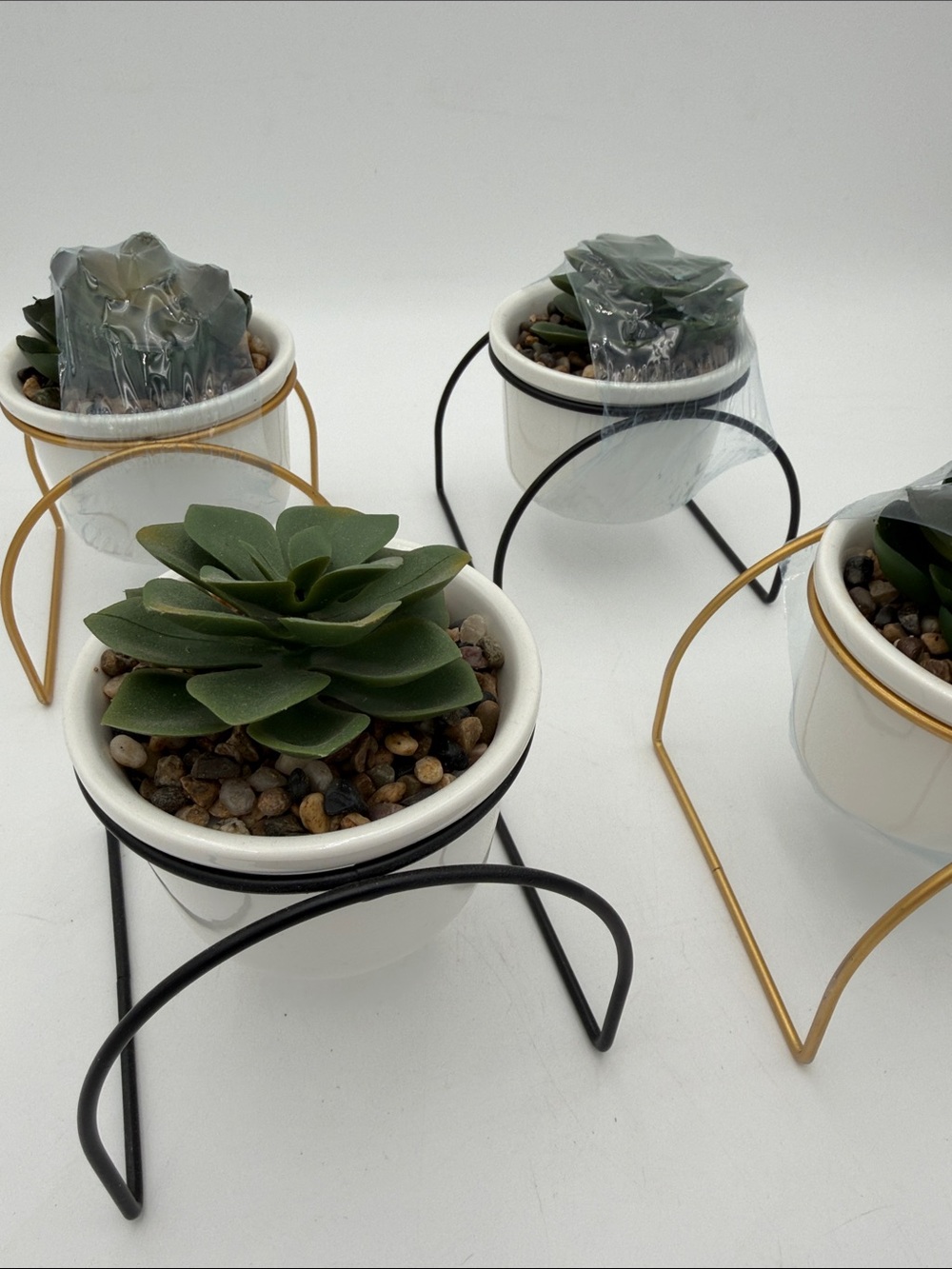 Set Of 4 White Ceramic Succulent Planter with Black and Gold Metal Stands